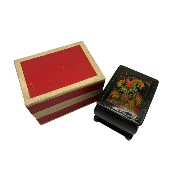 Russian Lacquer Vintage Palekh Style Trinket Box in Original Box Collectible